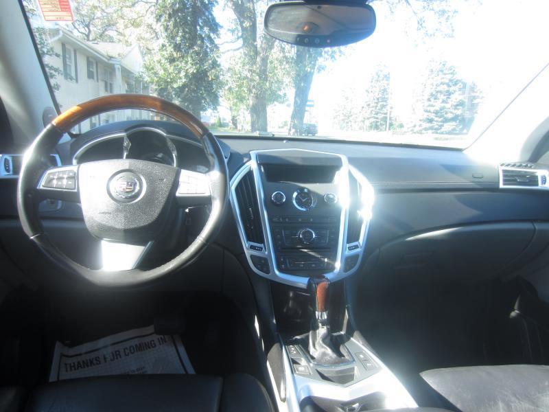Cadillac SRX Premium Collection AWD 2010