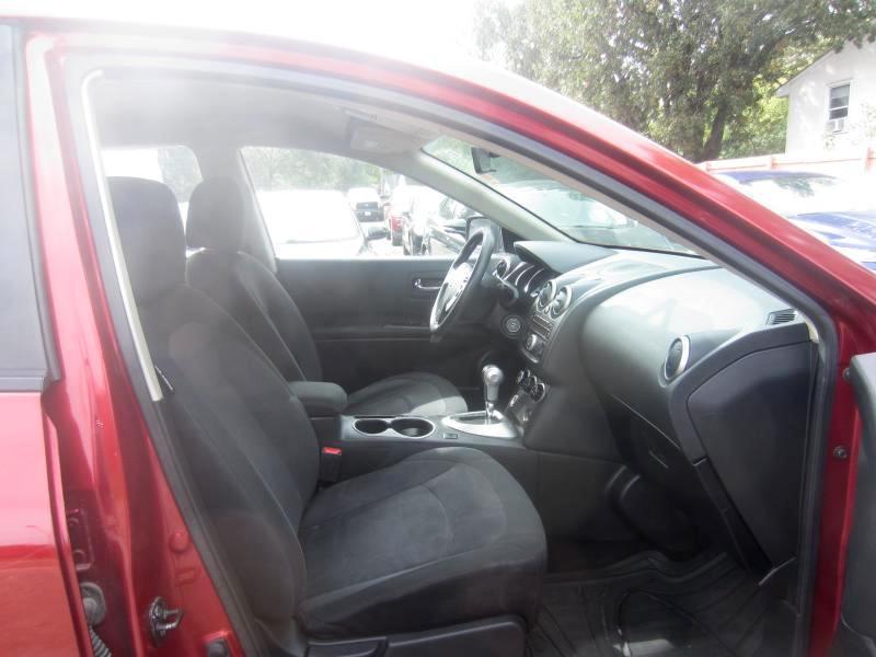 Nissan Rogue S AWD 2013