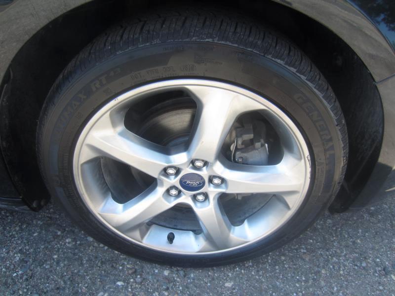 Ford Fusion Hybrid SE 2014