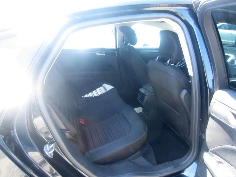 Ford Fusion Hybrid SE 2014