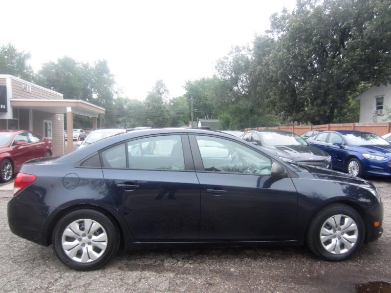 Chevrolet Cruze LS Auto 2014