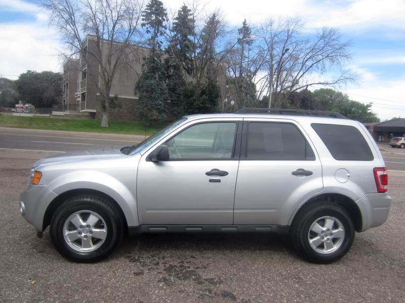 Ford Escape XLT 4WD 2012