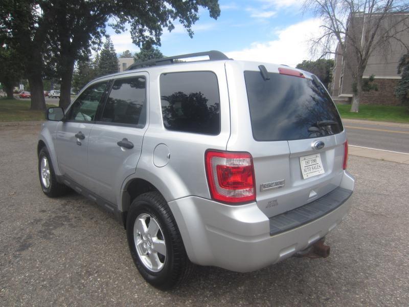 Ford Escape XLT 4WD 2012