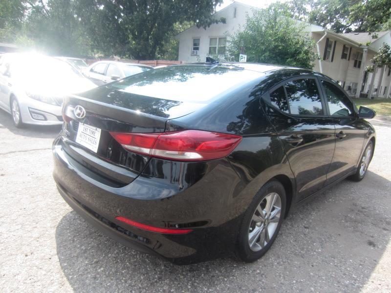 Hyundai Elantra Limited 2018
