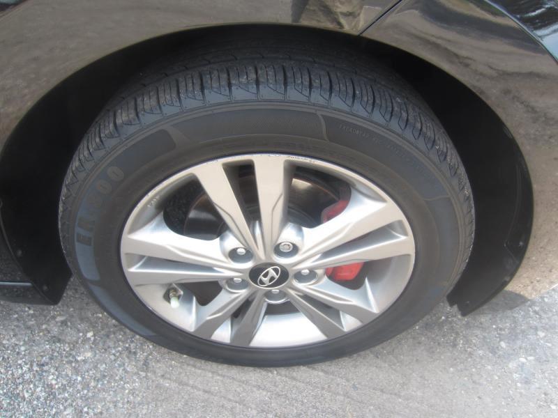 Hyundai Elantra Limited 2018