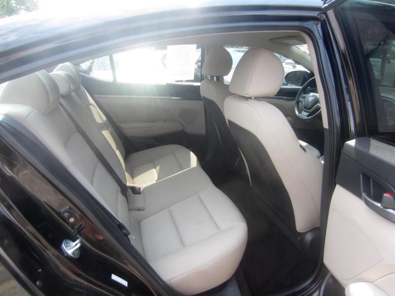 Hyundai Elantra Limited 2018