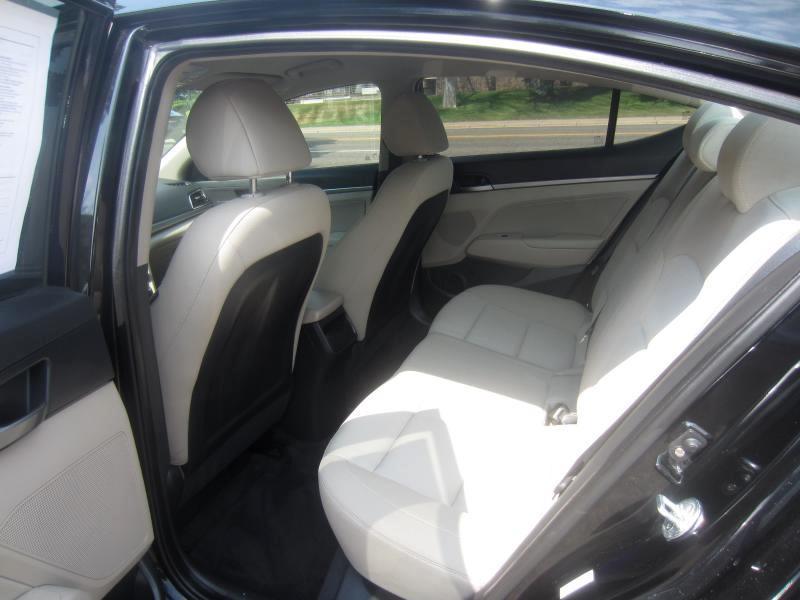 Hyundai Elantra Limited 2018