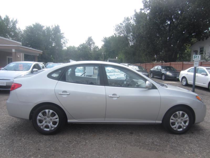 Hyundai Elantra GLS 2010
