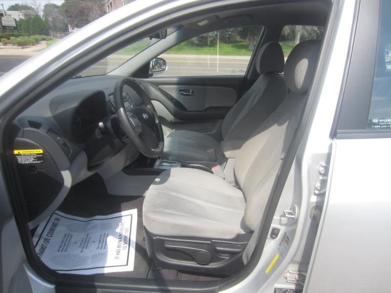 Hyundai Elantra GLS 2010