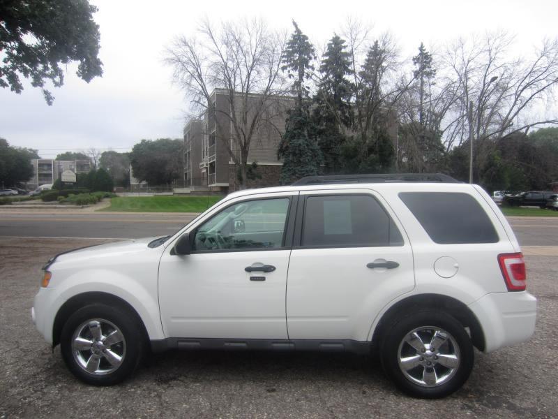 Ford Escape XLT FWD 2011