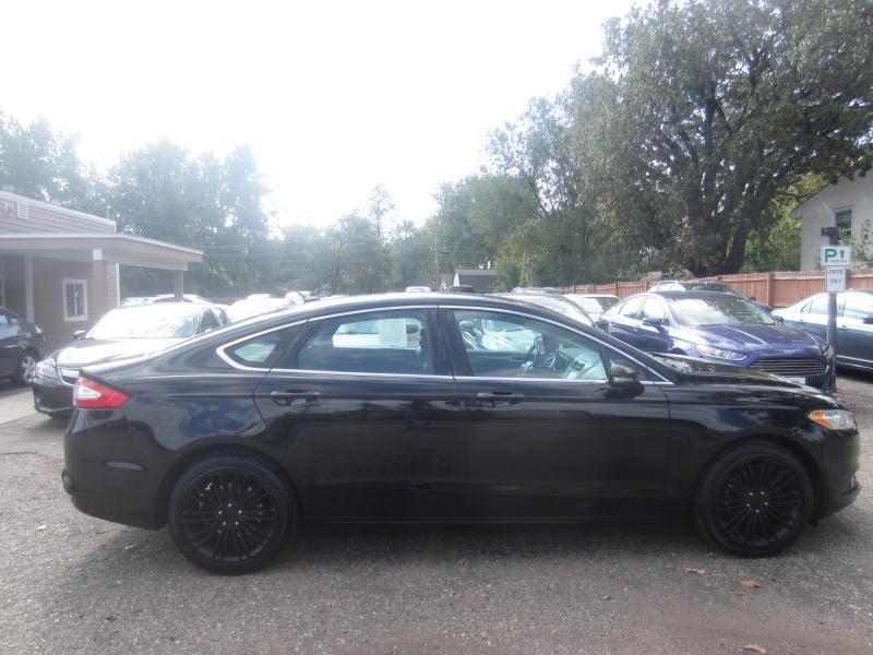 Ford Fusion SE AWD 2016