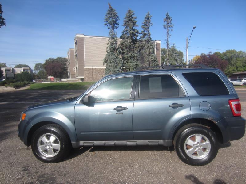 Ford Escape XLT FWD 2012