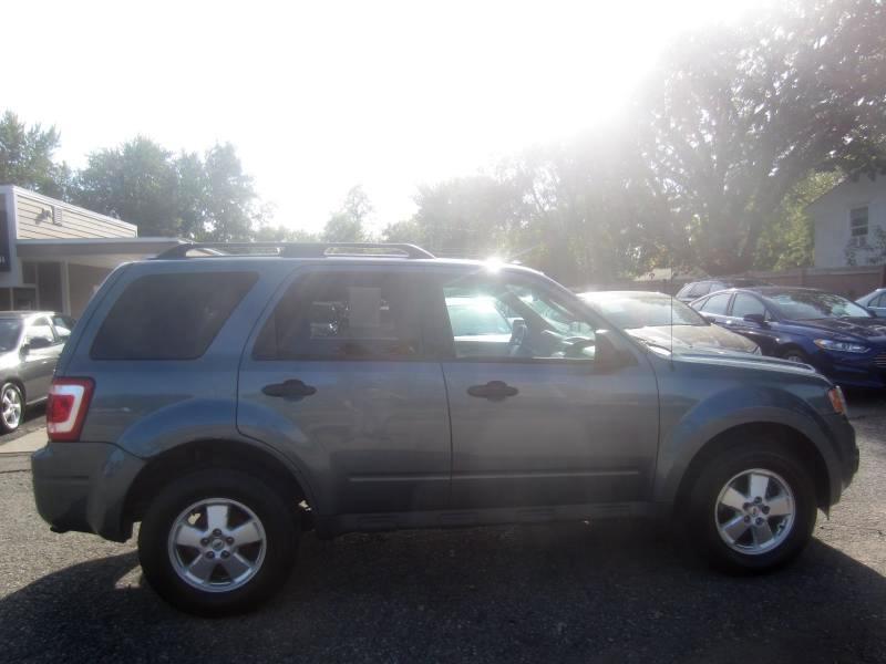 Ford Escape XLT FWD 2012