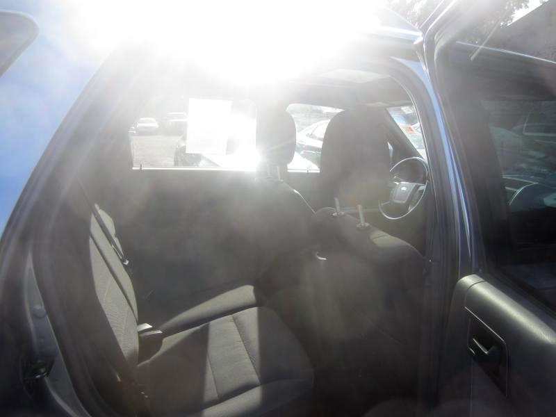 Ford Escape XLT FWD 2012