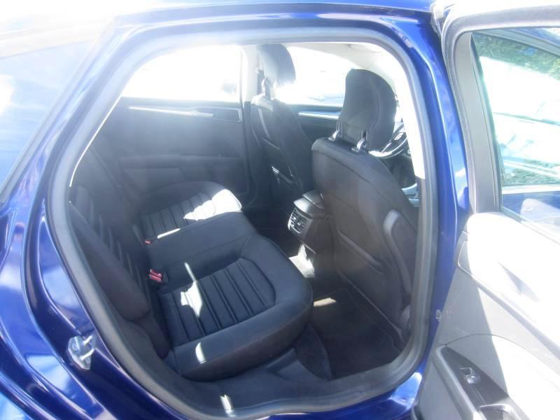 Ford Fusion Hybrid SE 2014