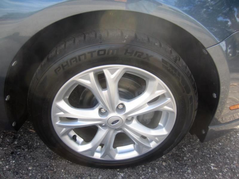 Ford Fusion SE 2012