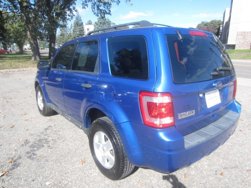 Ford Escape XLS FWD 2012