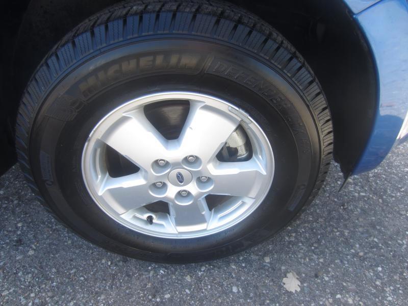 Ford Escape XLS FWD 2012