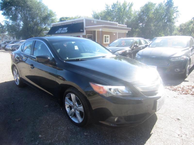 Acura ILX 5-Spd AT w/ Technology Package 2014