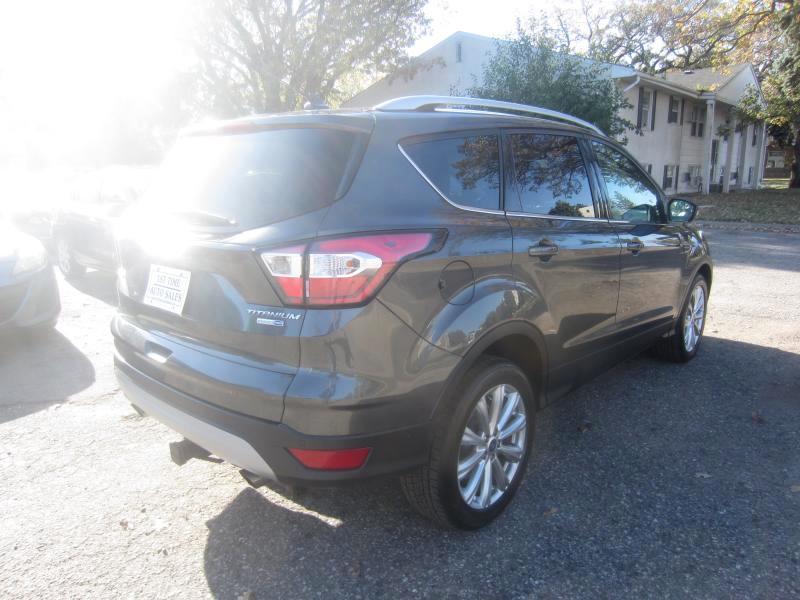 Ford Escape Titanium 4WD 2018