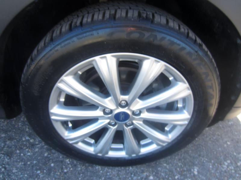 Ford Escape Titanium 4WD 2018