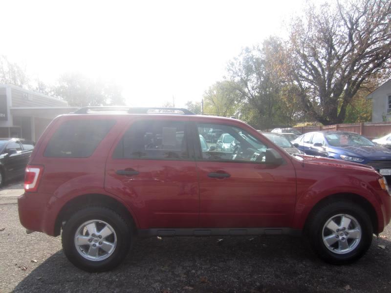 Ford Escape XLT FWD 2010