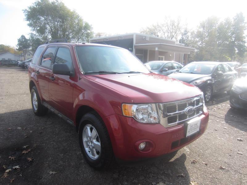 Ford Escape XLT FWD 2010