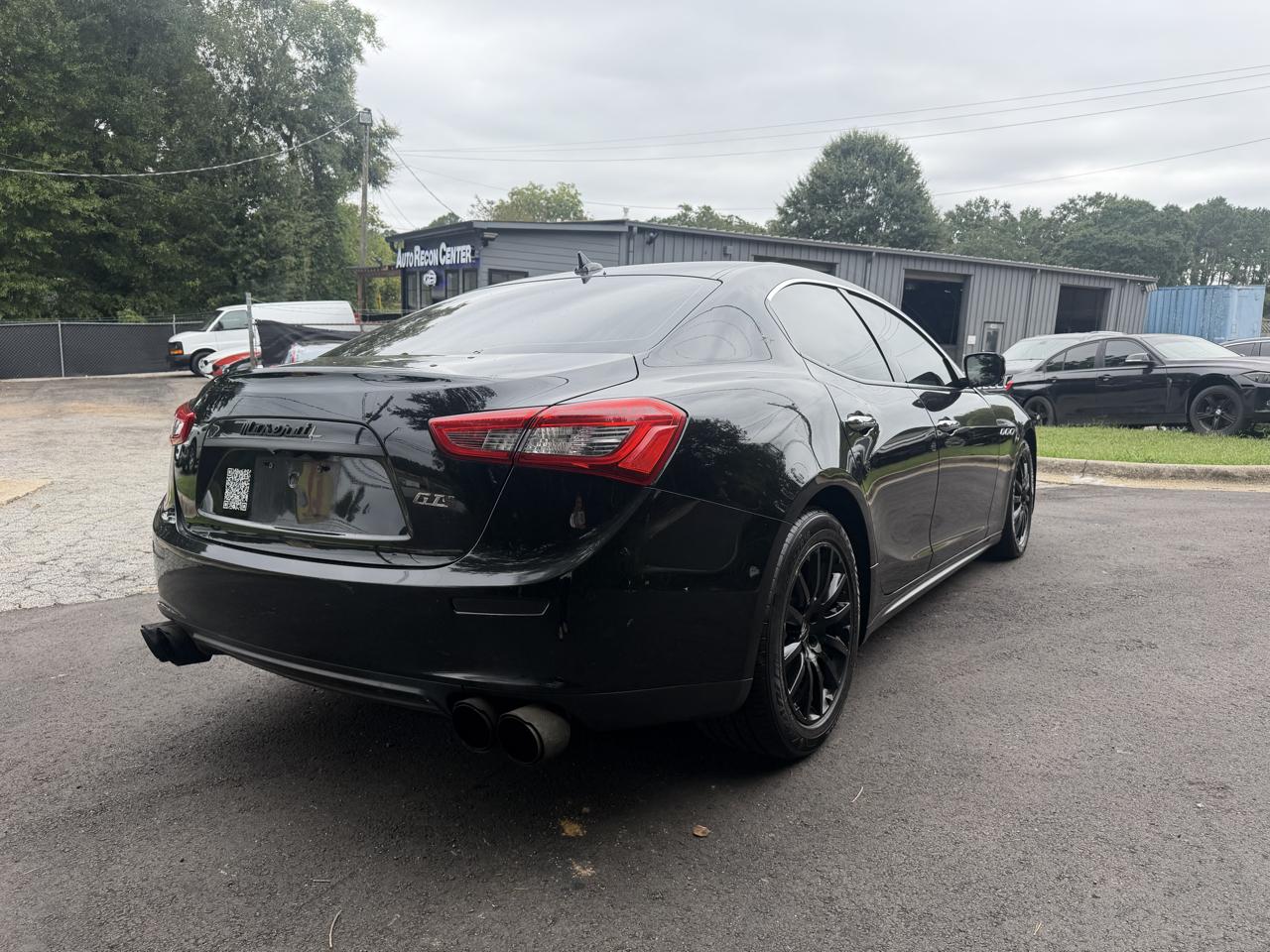 Maserati Ghibli photo 13