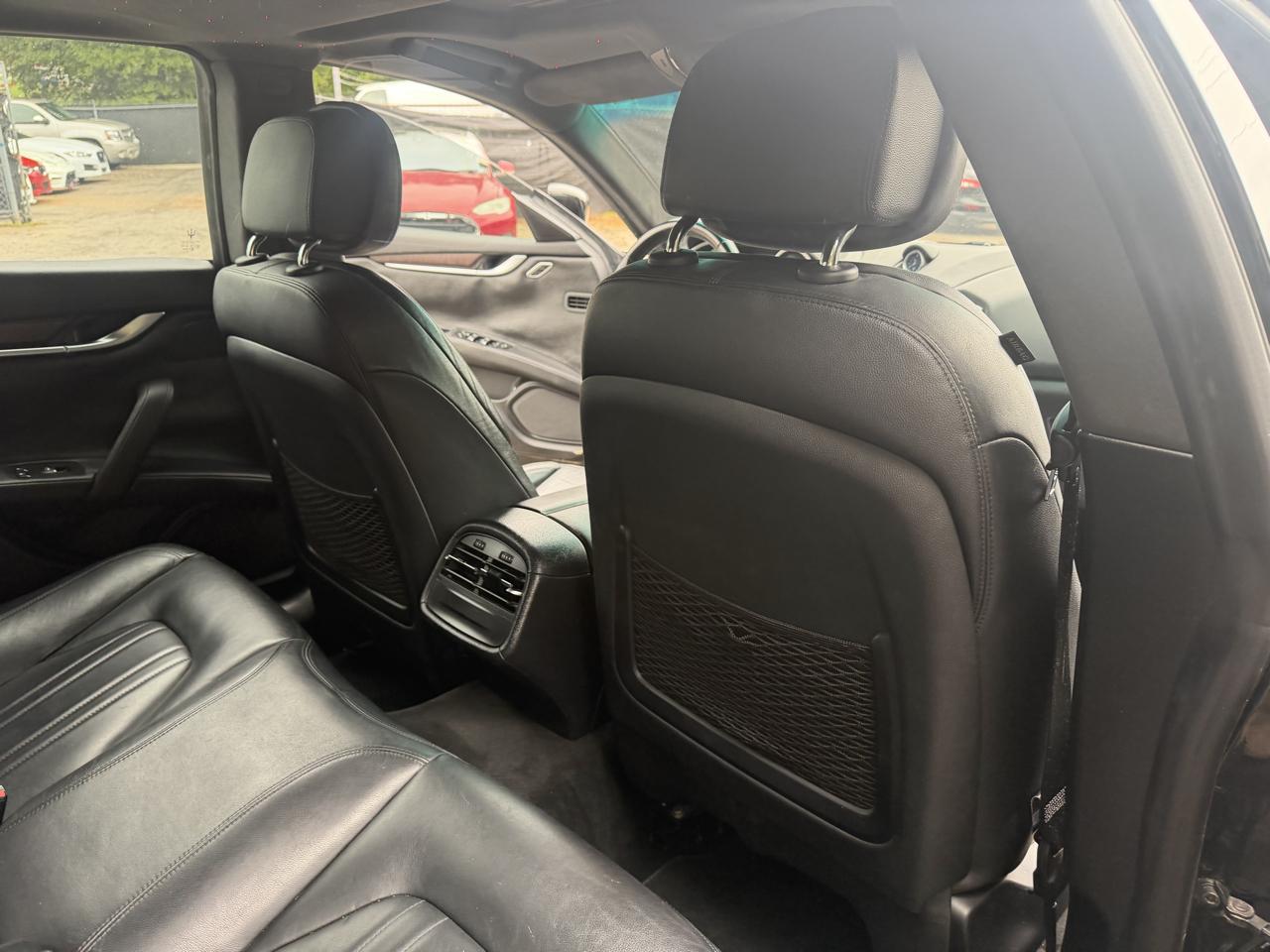 Maserati Ghibli photo 40