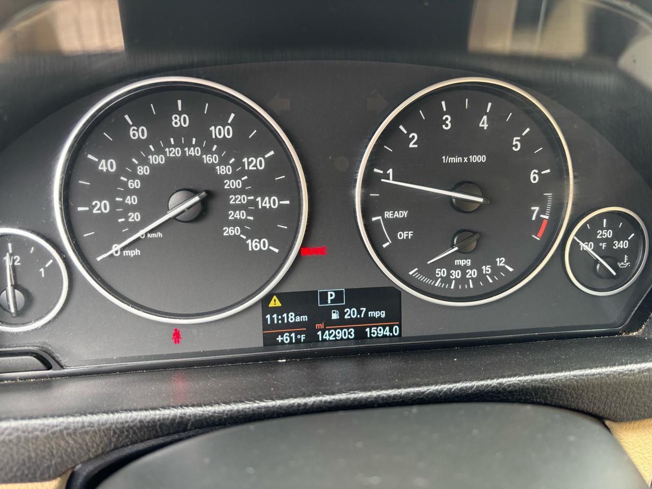 BMW 3-Series 320i Sedan 2015