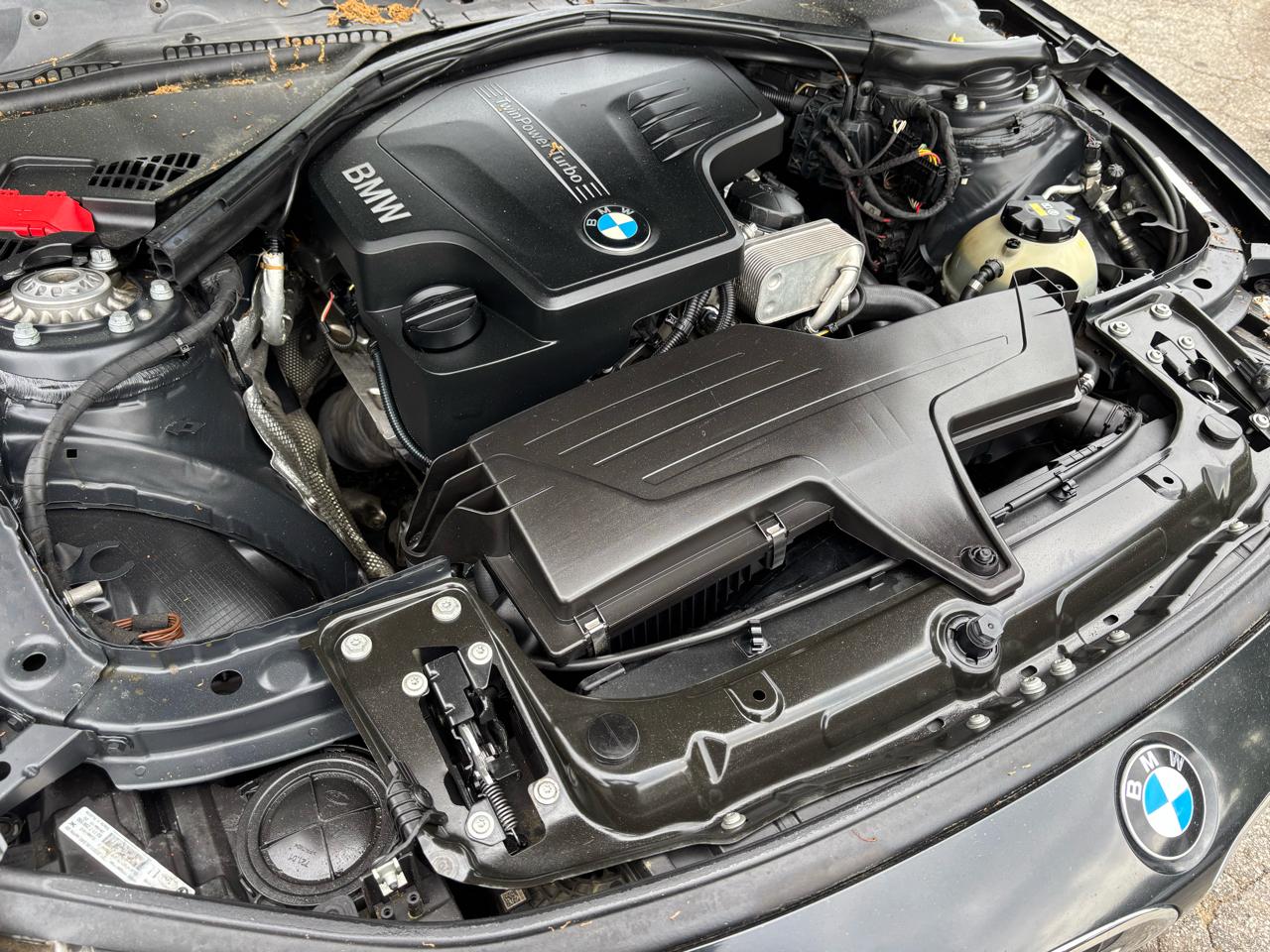 BMW 3-Series 320i Sedan 2015