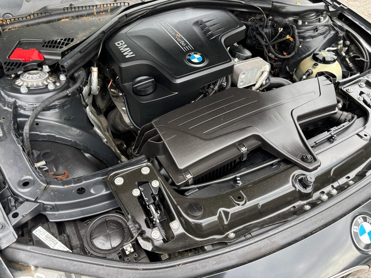 BMW 3-Series 320i Sedan 2015