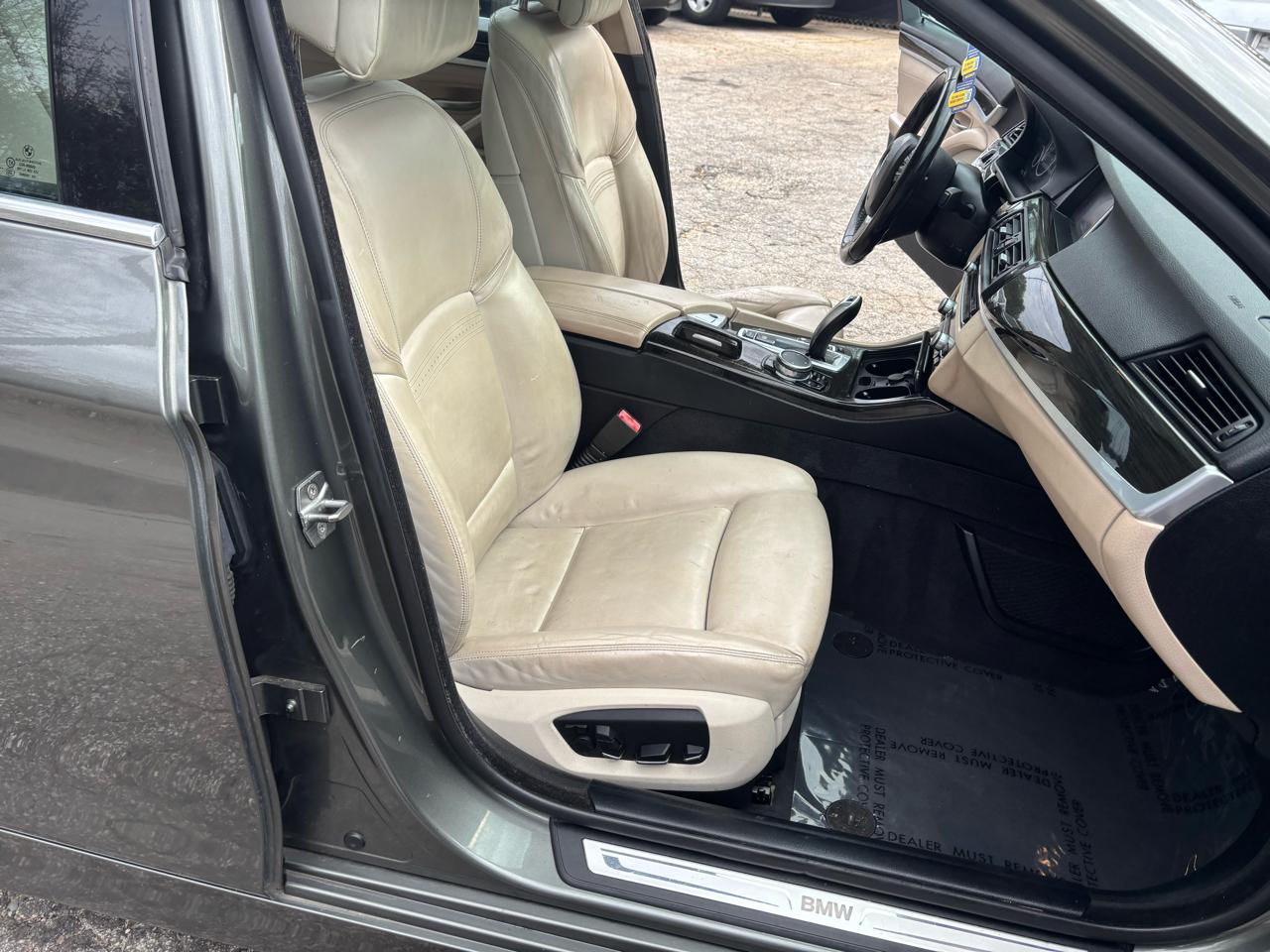 BMW 5-Series 535i 2015