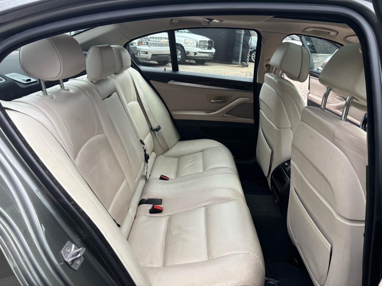 BMW 5-Series 535i 2015