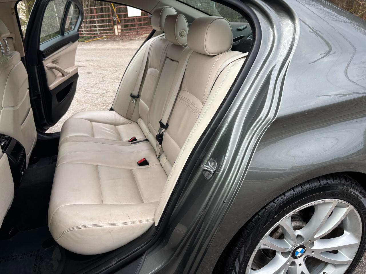 BMW 5-Series 535i 2015