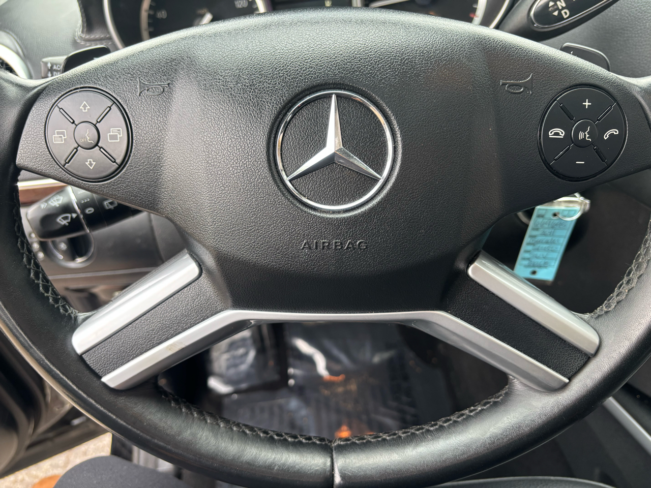 Mercedes-Benz GL-Class GL450 4MATIC 2011