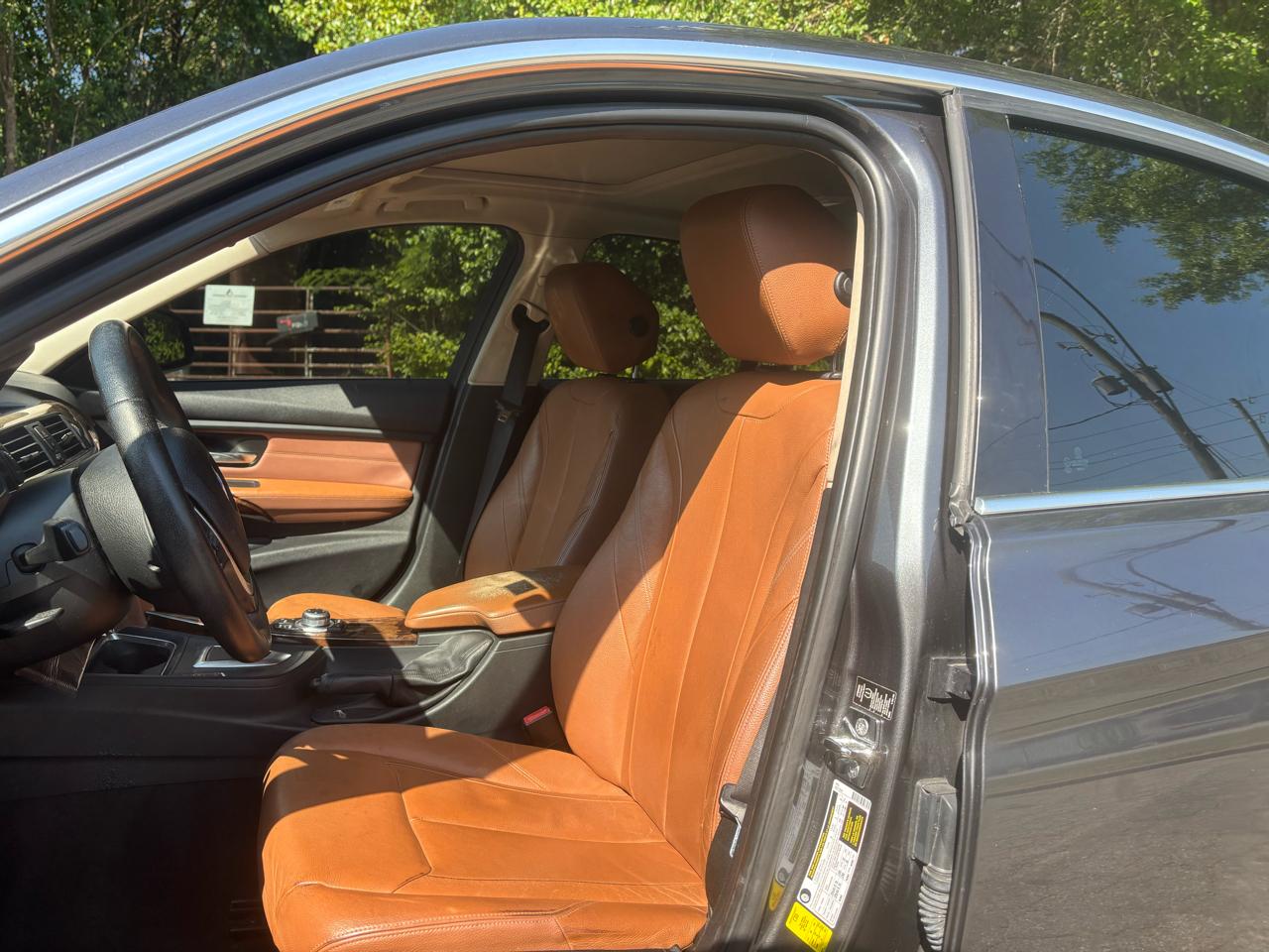 BMW 3-Series 328i Sedan 2012