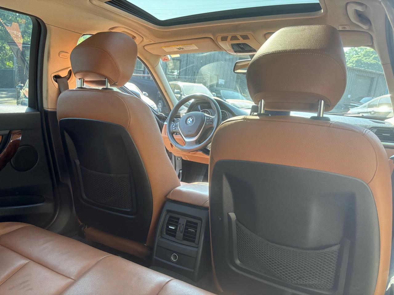 BMW 3-Series 328i Sedan 2012