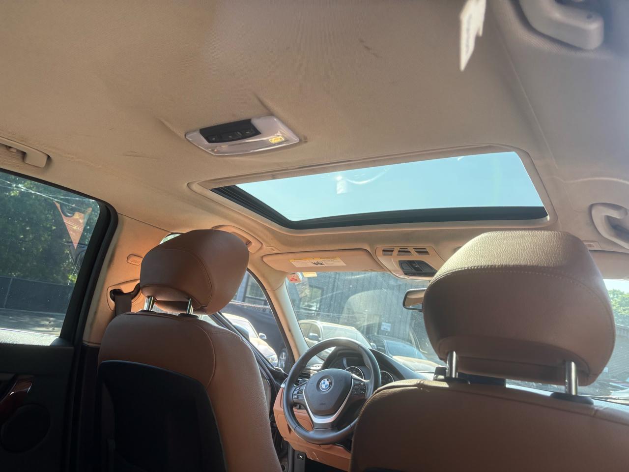 BMW 3-Series 328i Sedan 2012