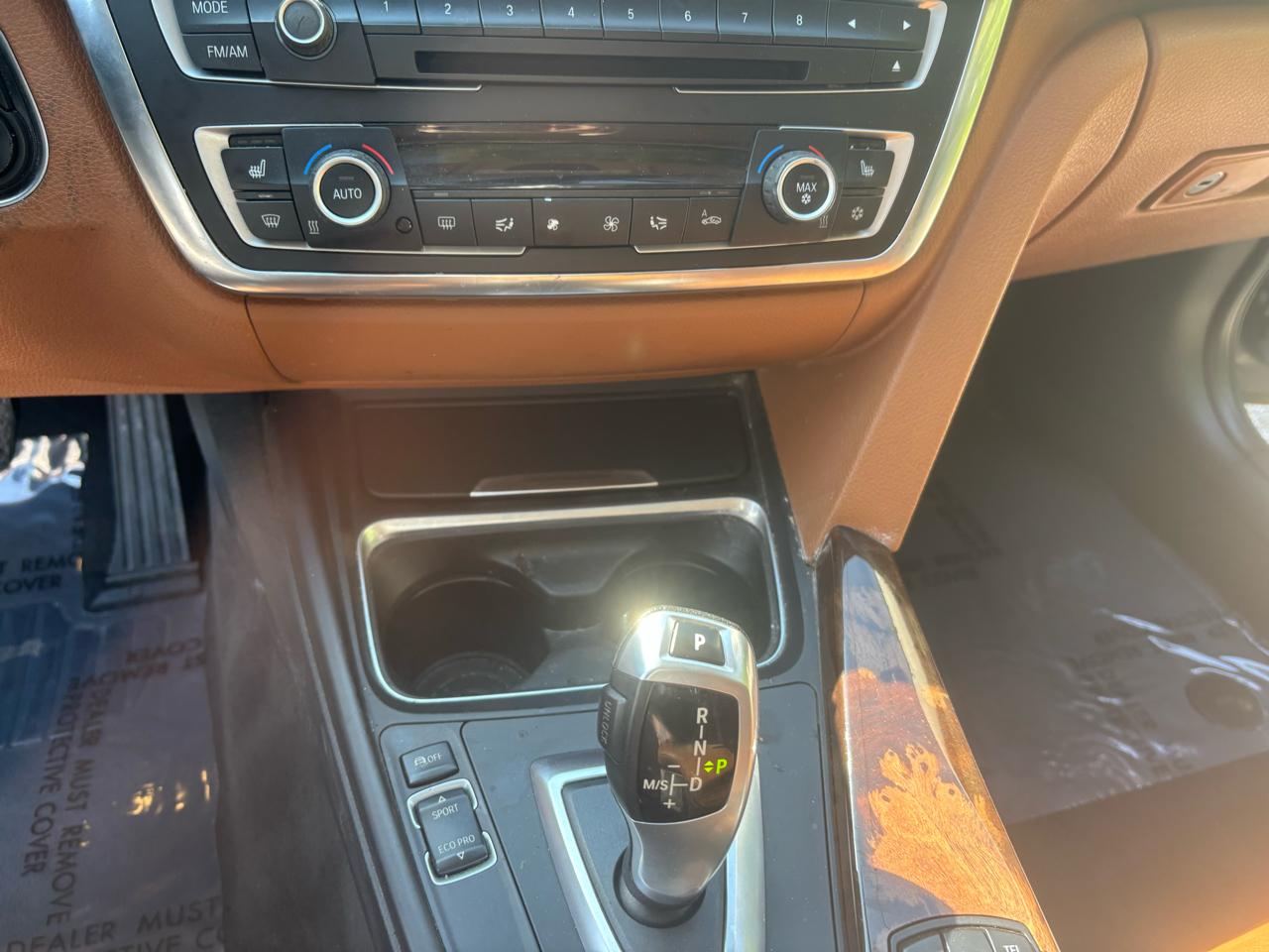 BMW 3-Series 328i Sedan 2012