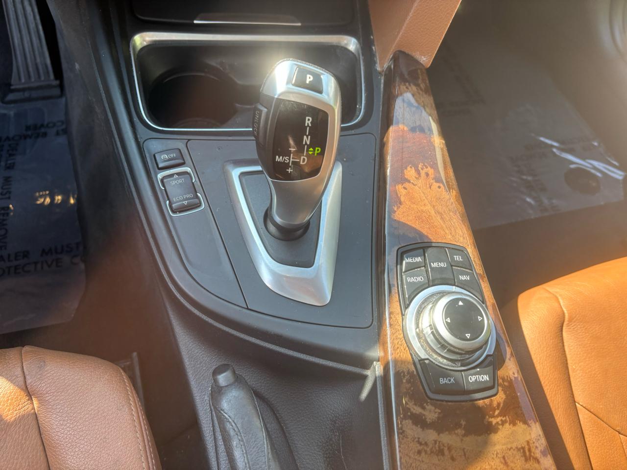 BMW 3-Series 328i Sedan 2012