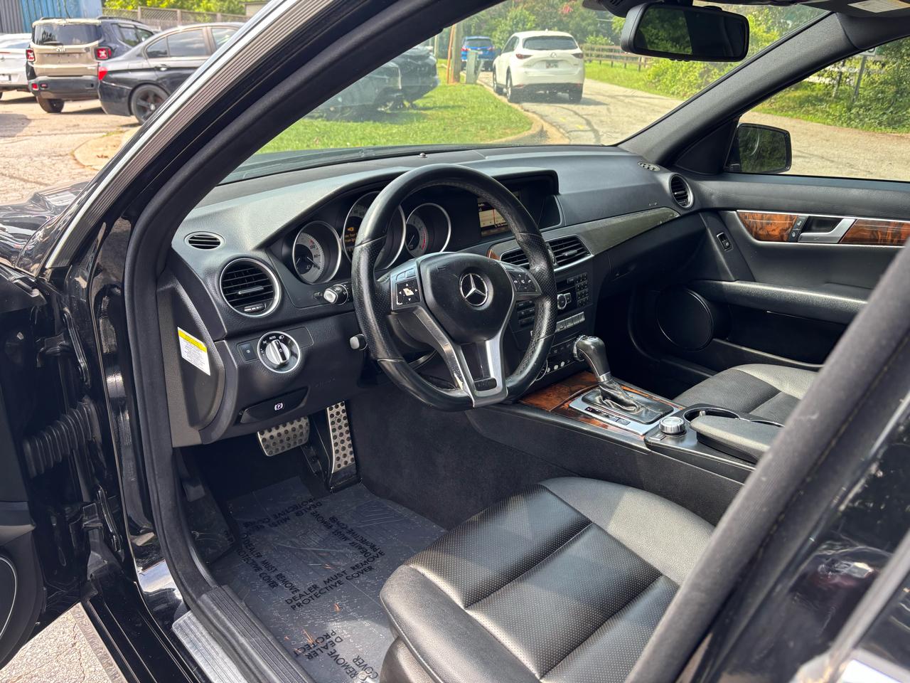 Mercedes-Benz C-Class C300 4MATIC Sport Sedan 2013