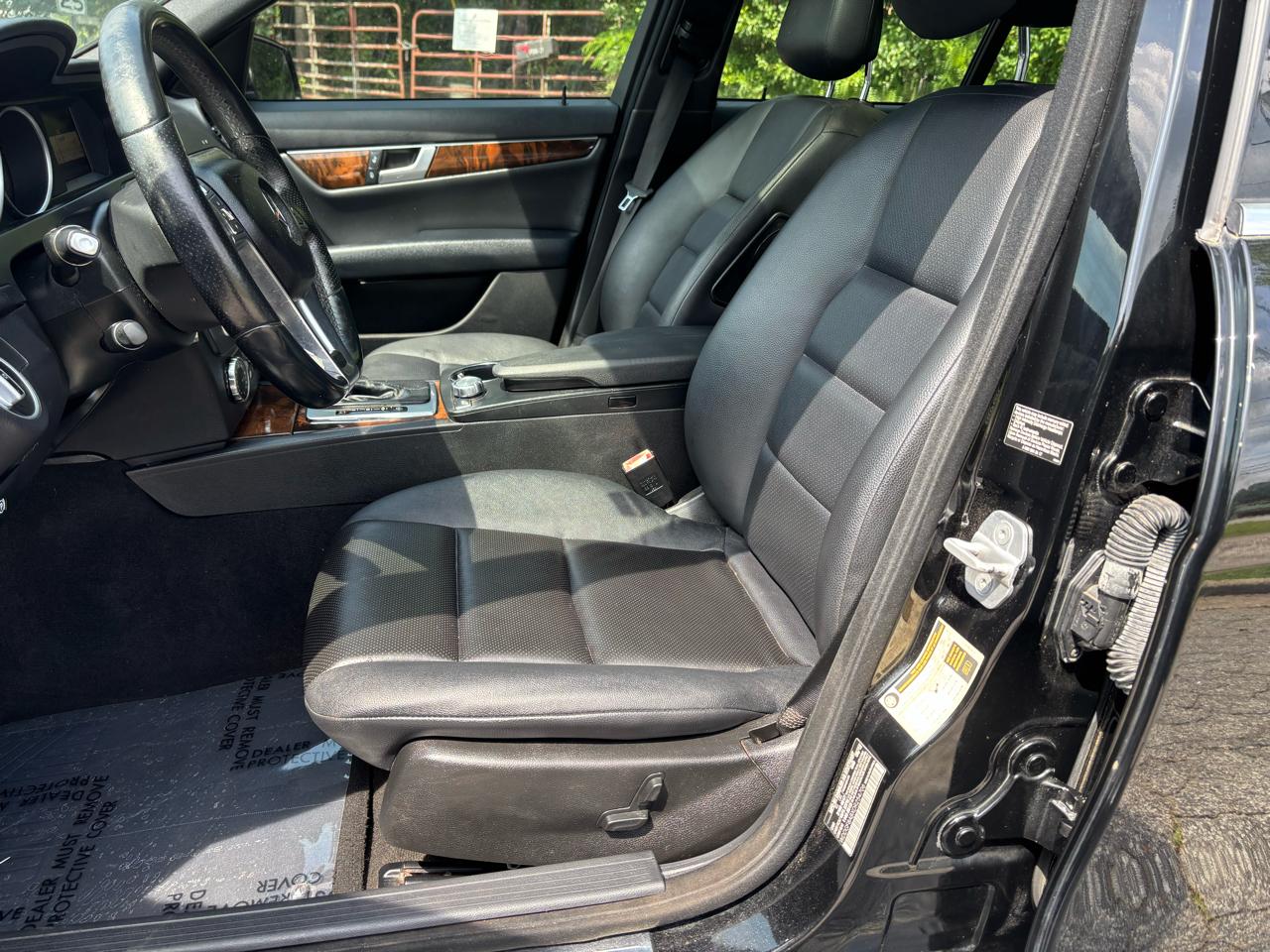 Mercedes-Benz C-Class C300 4MATIC Sport Sedan 2013