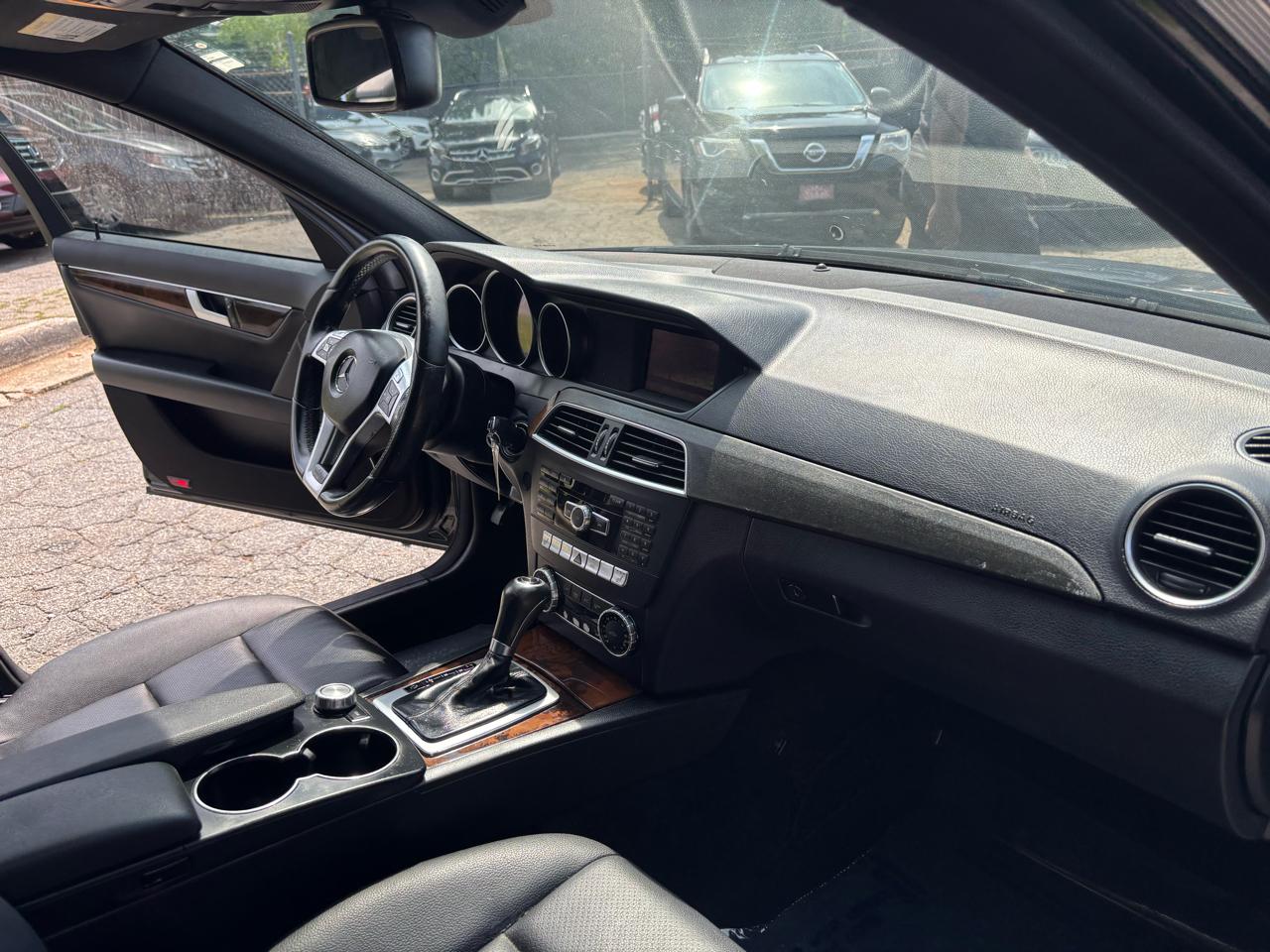 Mercedes-Benz C-Class C300 4MATIC Sport Sedan 2013