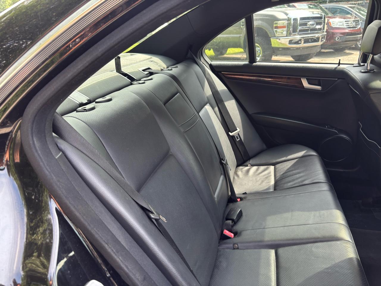 Mercedes-Benz C-Class C300 4MATIC Sport Sedan 2013