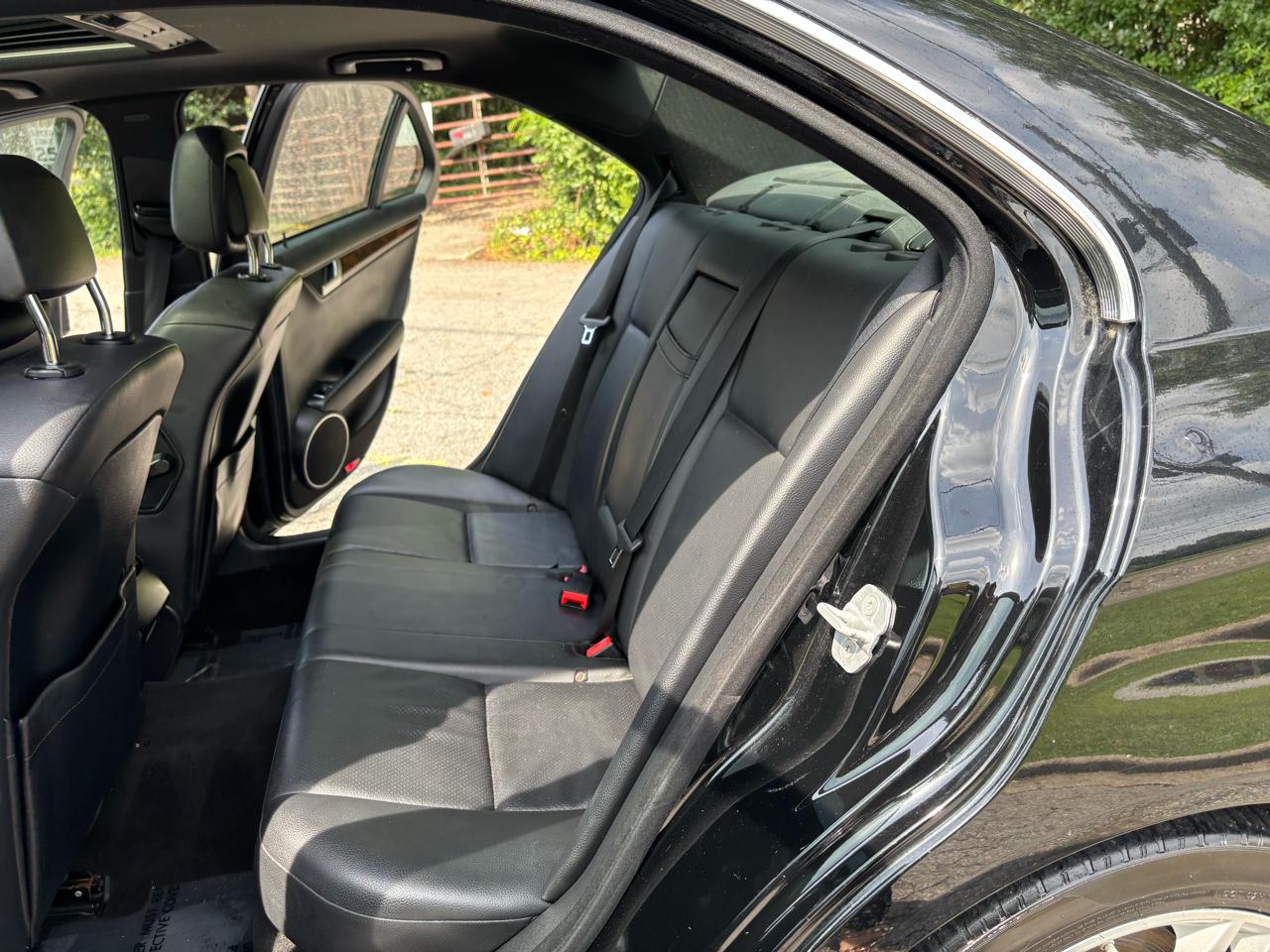 Mercedes-Benz C-Class C300 4MATIC Sport Sedan 2013