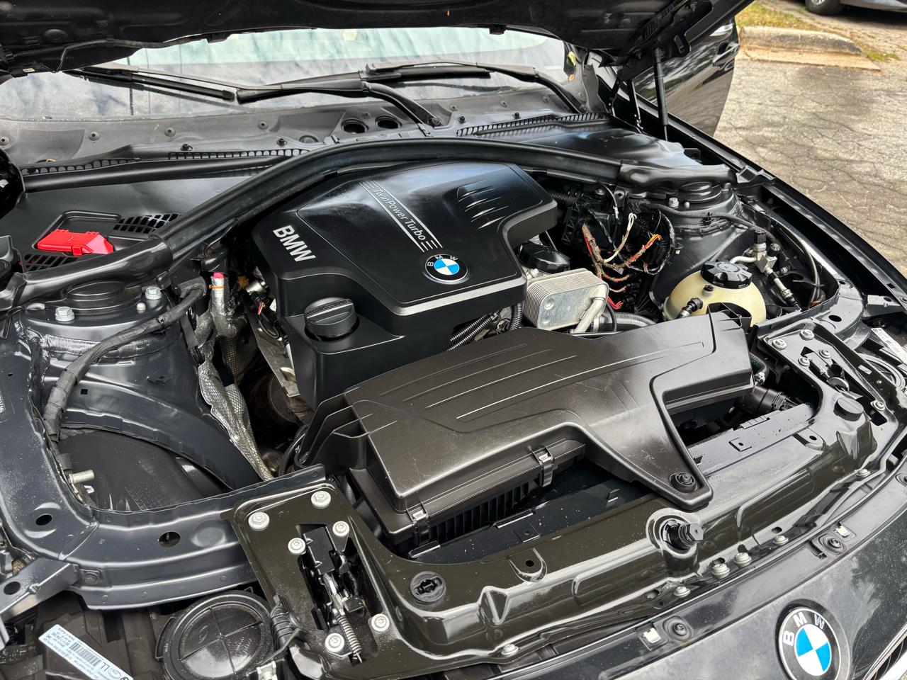 BMW 3-Series 320i Sedan 2014