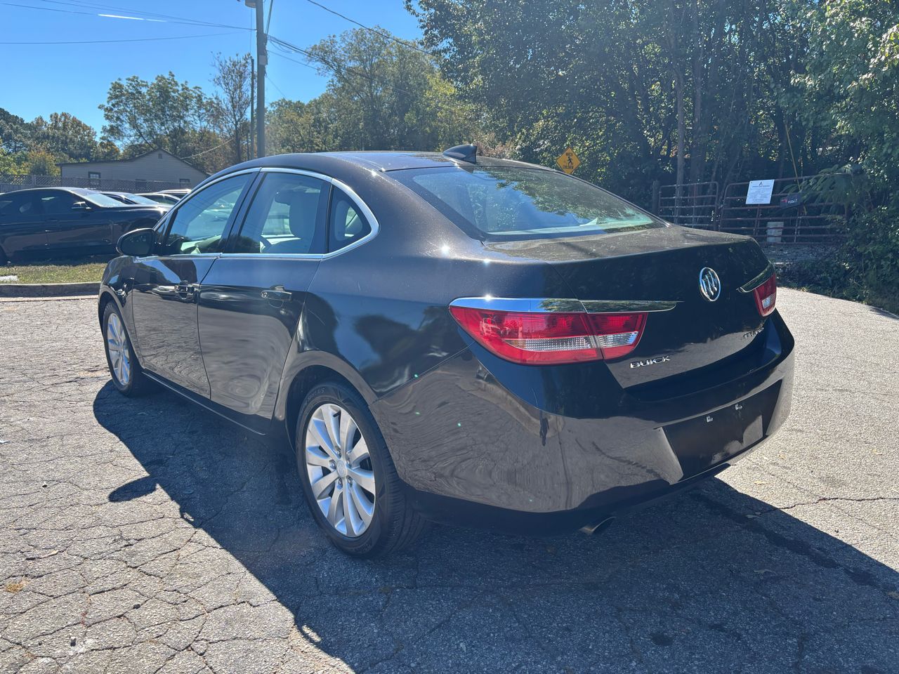 Buick Verano Base 2016