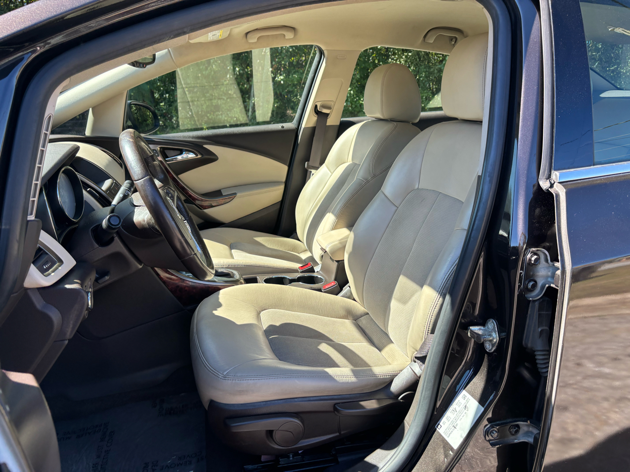 Buick Verano Base 2016