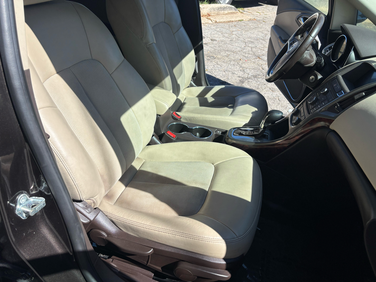 Buick Verano Base 2016